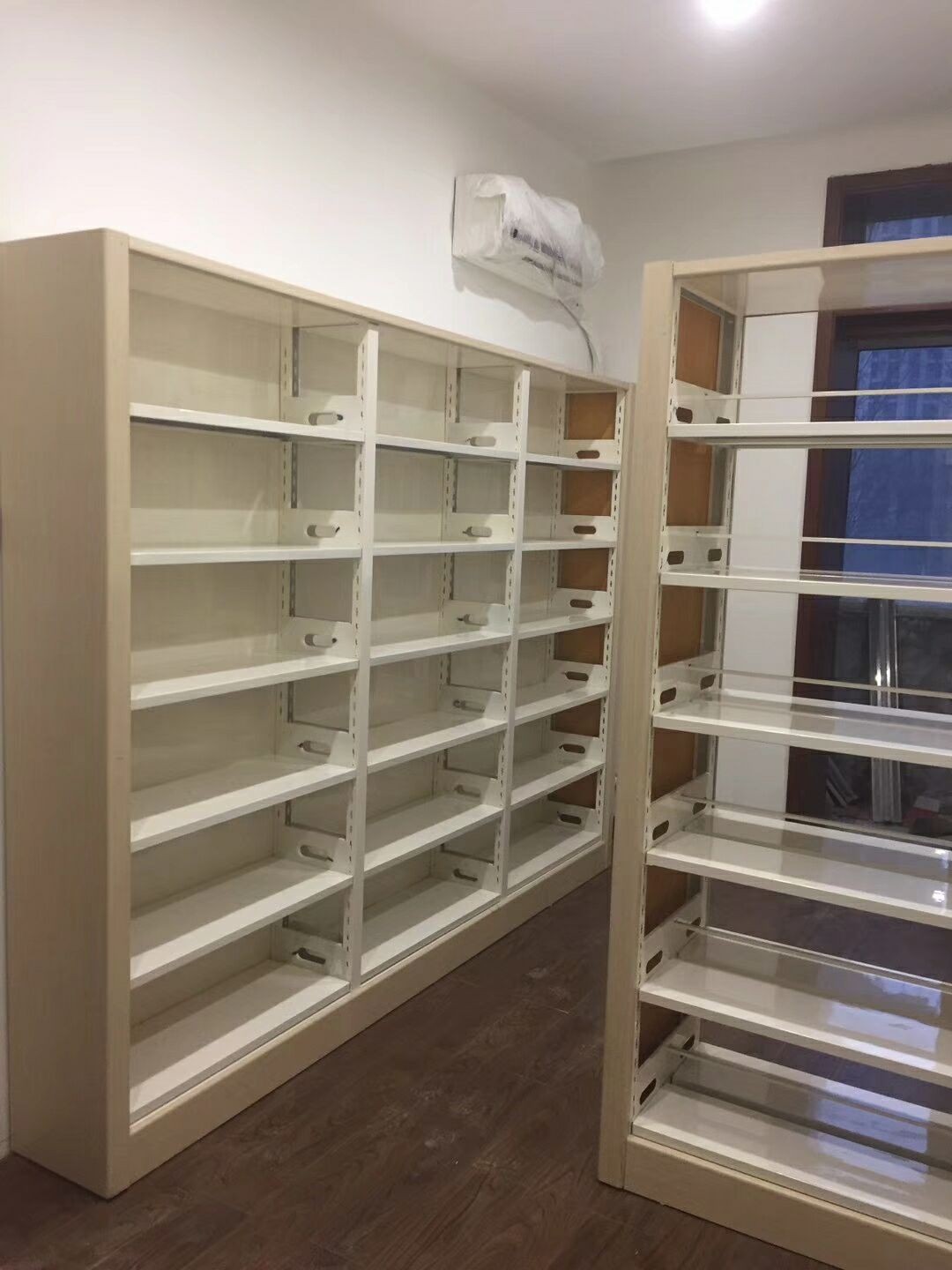 鋼制書架 鋼制書架