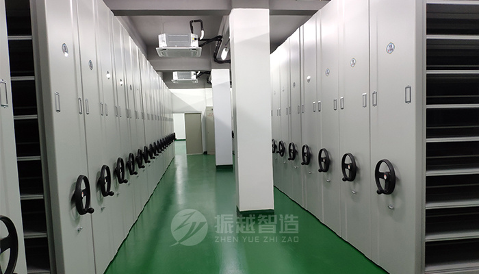 1698399115743619.jpg 智能電動(dòng)密集柜軌道式移動(dòng)檔案架 (2).jpg